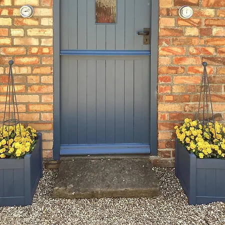 Stepping Gate